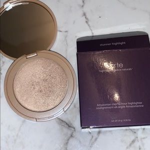 Tarte Stunner Amazonian Clay Highlighter in Box